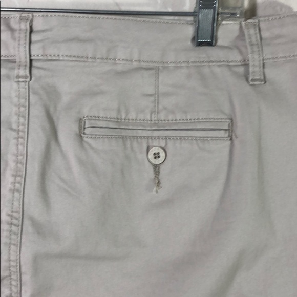 Size 14 Style & Co. Twill Bermuda Shorts. B9 - Picture 7 of 8